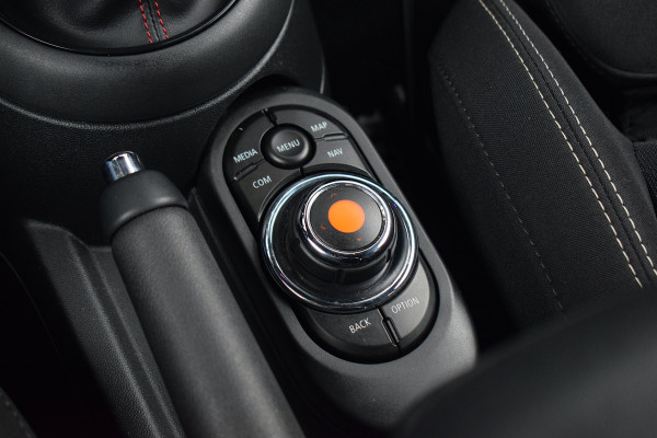 MINI Mini 2.0 Cooper S | JCW | CarPlay | H/K | Sportstoelen | Stoelverw.