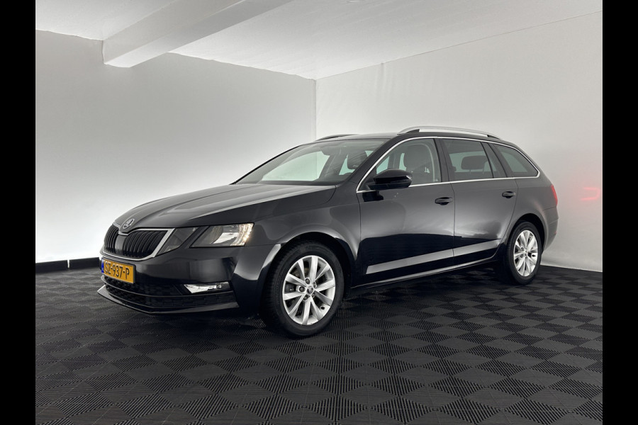 Škoda Octavia Combi 1.6 TDI Greentech Clever Edition Aut. *LEATHER-FABRIC | NAVI-FULLMAP | COMFORT-SEATS | DAB+ | HEATED-SEATS | AMUNDSEN-AUDIO | ECC | SHIFT-PADDLES | PARKPILOT | CRUISE | TOWBAR | 16''ALU *