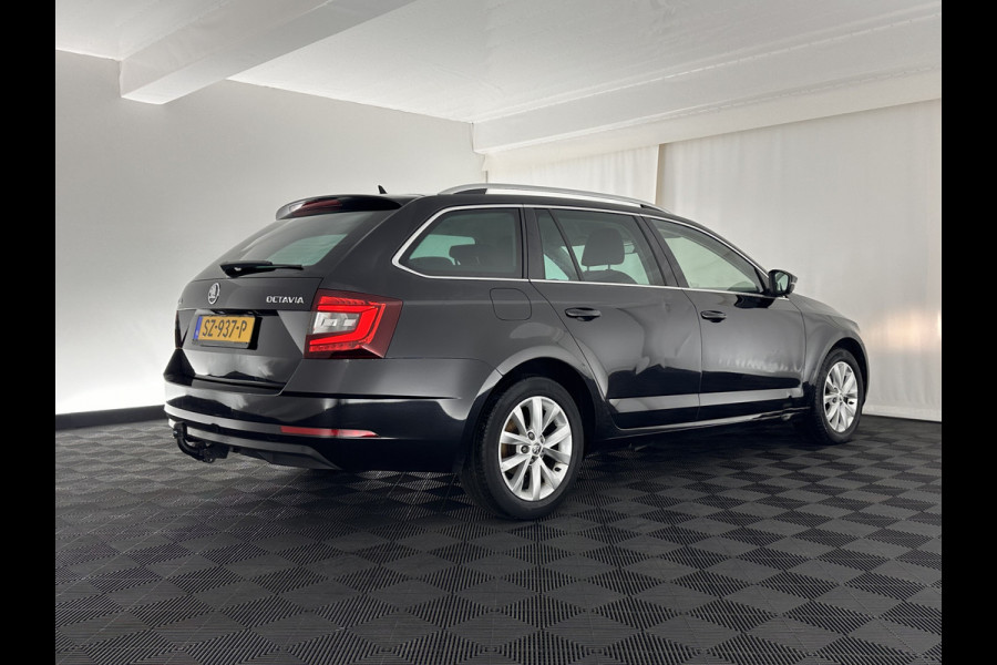 Škoda Octavia Combi 1.6 TDI Greentech Clever Edition Aut. *LEATHER-FABRIC | NAVI-FULLMAP | COMFORT-SEATS | DAB+ | HEATED-SEATS | AMUNDSEN-AUDIO | ECC | SHIFT-PADDLES | PARKPILOT | CRUISE | TOWBAR | 16''ALU *