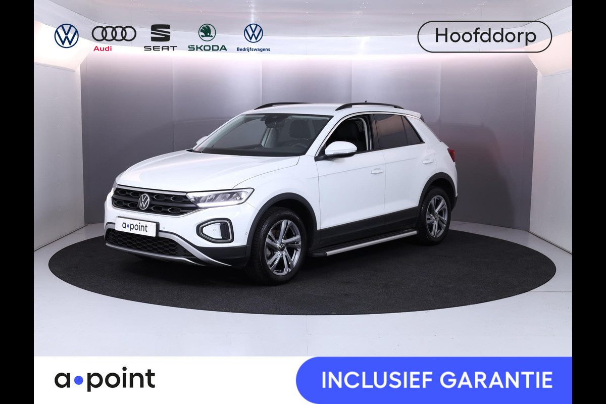 Volkswagen T-Roc 1.0 TSI Life 75 Edition 110pk 6bak| digital display| camera| side-skirts| navi | 17'LM-velgen| parksensors Volkswagen T-Roc 1.0 TSI Life 75 Edition 110pk 6bak| digital display| camera| side-skirts| navi | 17'LM-velgen| parksensors