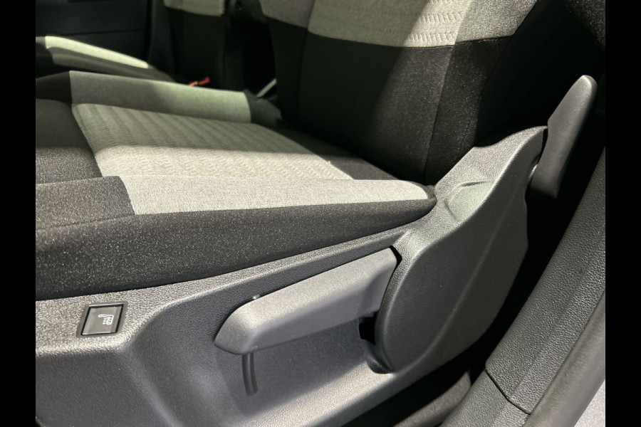 Citroën ë-Berlingo M Shine 50 kWh | Park assist pakket | Navigatie pakket | Winterpakket | Panoramadak | 11 kw 3-fase lader! |  SoH (batterijcheck) 100 % score!