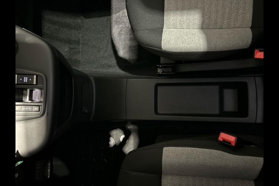 Citroën ë-Berlingo M Shine 50 kWh | Park assist pakket | Navigatie pakket | Winterpakket | Panoramadak | 11 kw 3-fase lader! |  SoH (batterijcheck) 100 % score!