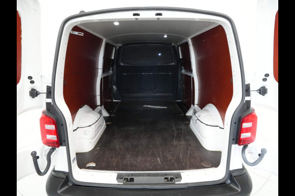Volkswagen Transporter 2.0 TDI L2H1 Trendline 102pk Navigatie Camera Cruise Kunstleder 2x Schuifdeur