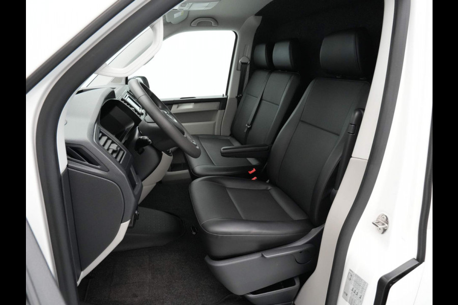 Volkswagen Transporter 2.0 TDI L2H1 Trendline 102pk Navigatie Camera Cruise Kunstleder 2x Schuifdeur