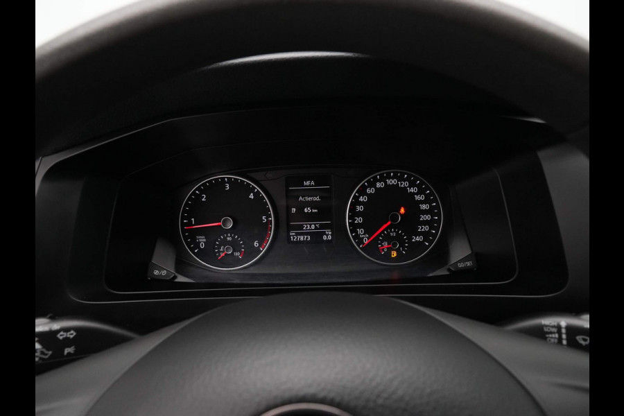 Volkswagen Transporter 2.0 TDI L2H1 Trendline 102pk Navigatie Camera Cruise Kunstleder 2x Schuifdeur