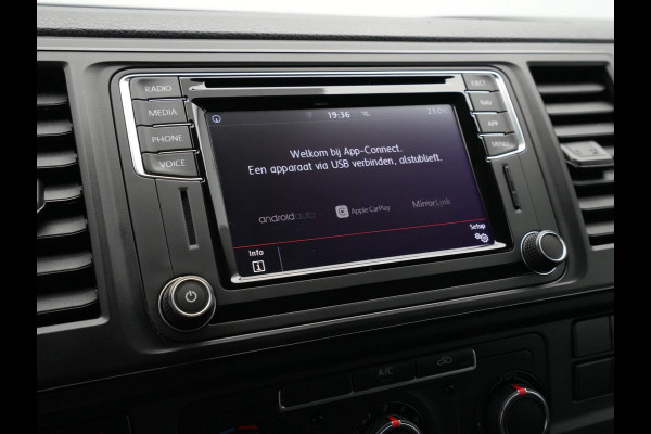Volkswagen Transporter 2.0 TDI L2H1 Trendline 102pk Navigatie Camera Cruise Kunstleder 2x Schuifdeur