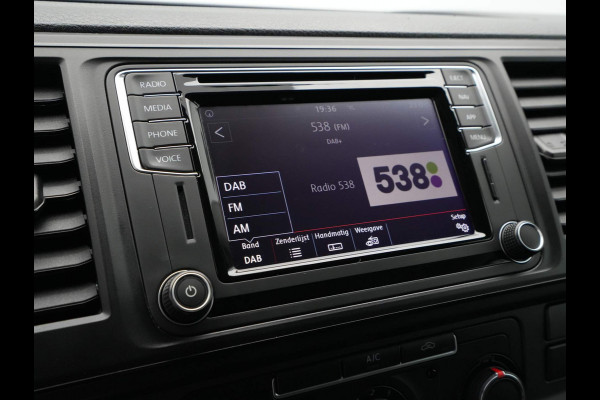 Volkswagen Transporter 2.0 TDI L2H1 Trendline 102pk Navigatie Camera Cruise Kunstleder 2x Schuifdeur