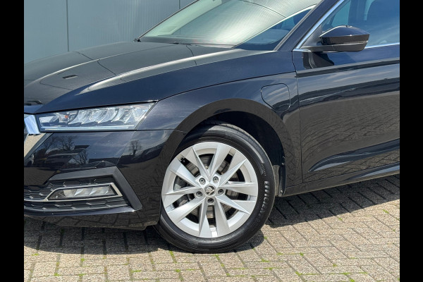 Škoda Octavia Combi 1.4 TSI iV * Style * Stoelverw * Digitale teller * Cruise *