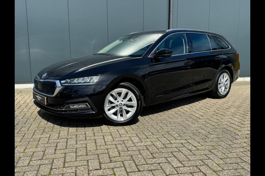Škoda Octavia Combi 1.4 TSI iV * Style * Stoelverw * Digitale teller * Cruise *