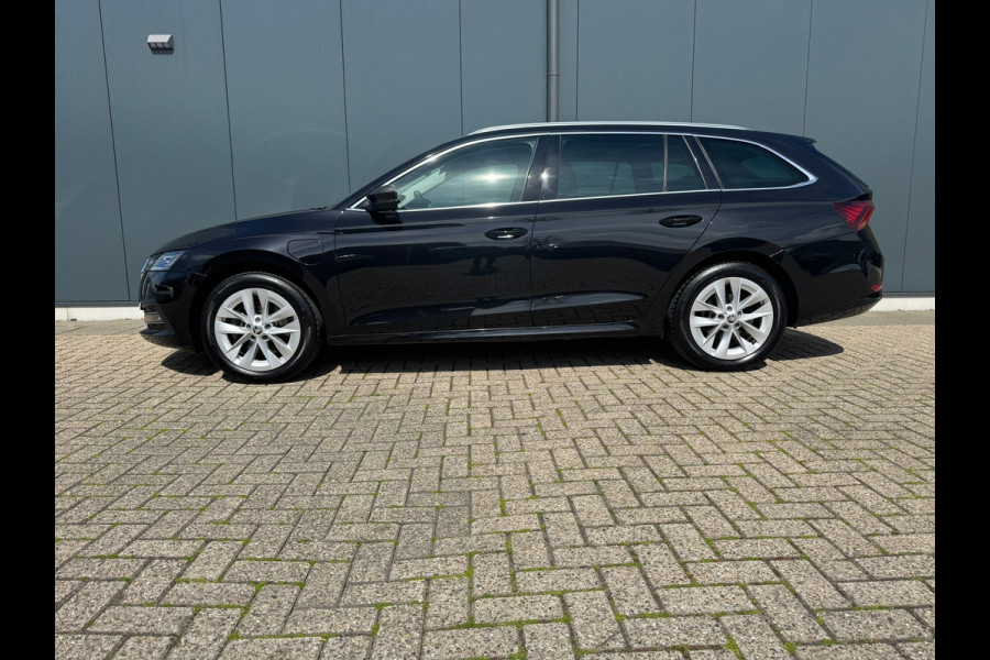 Škoda Octavia Combi 1.4 TSI iV * Style * Stoelverw * Digitale teller * Cruise *