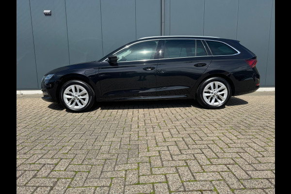 Škoda Octavia Combi 1.4 TSI iV * Style * Stoelverw * Digitale teller * Cruise *