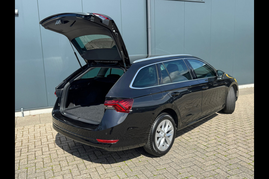 Škoda Octavia Combi 1.4 TSI iV * Style * Stoelverw * Digitale teller * Cruise *