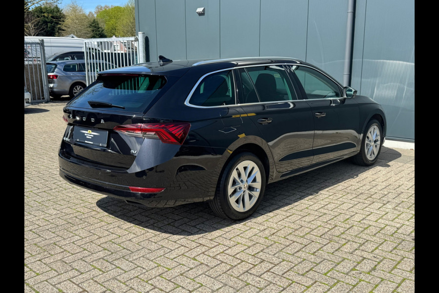 Škoda Octavia Combi 1.4 TSI iV * Style * Stoelverw * Digitale teller * Cruise *