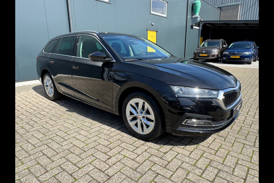 Škoda Octavia Combi 1.4 TSI iV * Style * Stoelverw * Digitale teller * Cruise *