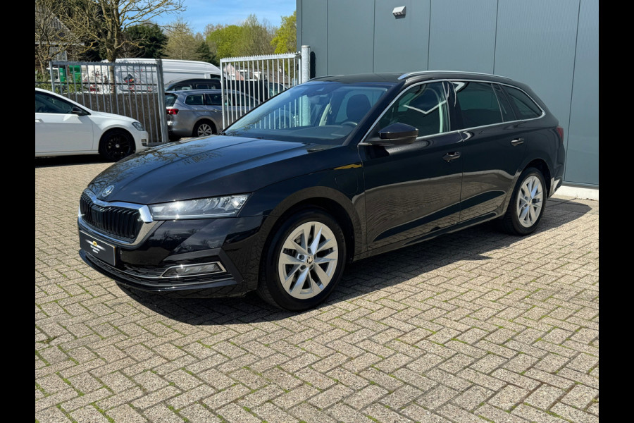 Škoda Octavia Combi 1.4 TSI iV * Style * Stoelverw * Digitale teller * Cruise *