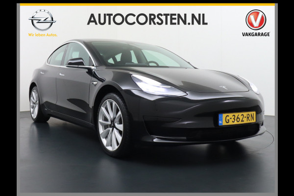 Tesla Model 3 RWD SR+ 60kWh 325PK Trekhaak Lmv 19" AutoPilot FSD-3 Comp. Premium Luidsprekers Leder PanoDak Adaptive-Cruise Camera's Elektr.-S Navi LED Comfortstoelen ACC DAB Voorverwarmen interieur en Keyless via App One-Pedal-Drive Origineel Nederlandse auto tot 11kw laden thuis! Garantie Accu tot 05-12-2027 max 160.000km 1.584kg licht! 1.000kg trekvermogen