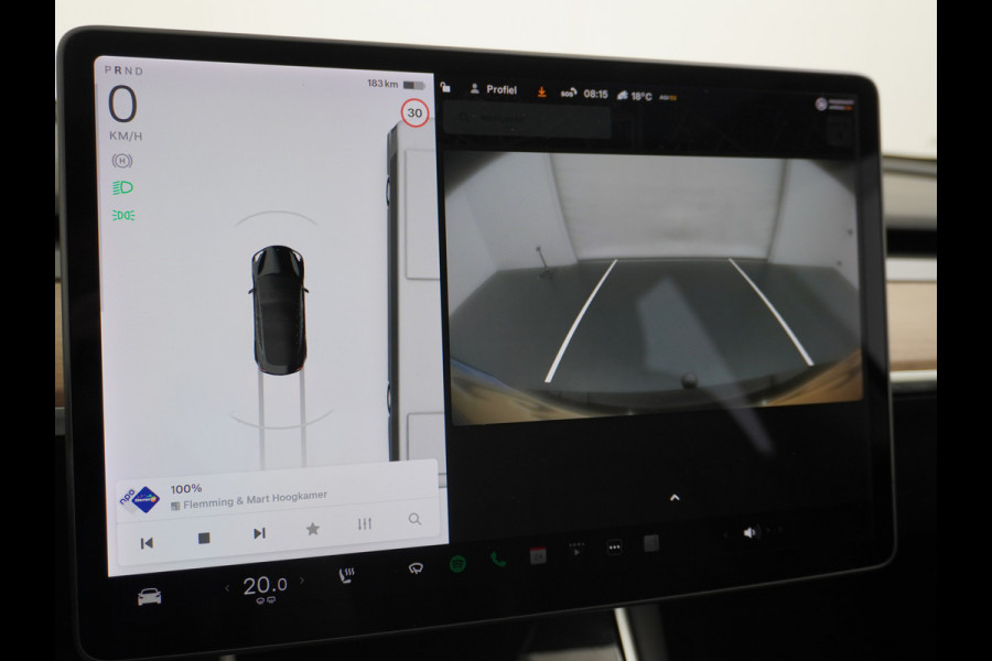 Tesla Model 3 RWD SR+ 60kWh 325PK Trekhaak Lmv 19" AutoPilot FSD-3 Comp. Premium Luidsprekers Leder PanoDak Adaptive-Cruise Camera's Elektr.-S Navi LED Comfortstoelen ACC DAB Voorverwarmen interieur en Keyless via App One-Pedal-Drive Origineel Nederlandse auto tot 11kw laden thuis! Garantie Accu tot 05-12-2027 max 160.000km 1.584kg licht! 1.000kg trekvermogen