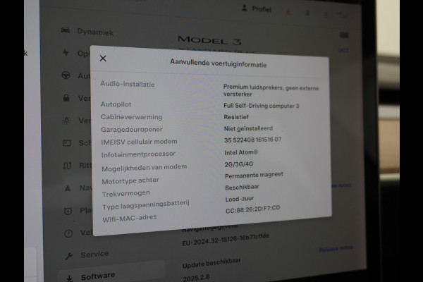 Tesla Model 3 RWD SR+ 60kWh 325PK Trekhaak Lmv 19" AutoPilot FSD-3 Comp. Premium Luidsprekers Leder PanoDak Adaptive-Cruise Camera's Elektr.-S Navi LED Comfortstoelen ACC DAB Voorverwarmen interieur en Keyless via App One-Pedal-Drive Origineel Nederlandse auto tot 11kw laden thuis! Garantie Accu tot 05-12-2027 max 160.000km 1.584kg licht! 1.000kg trekvermogen