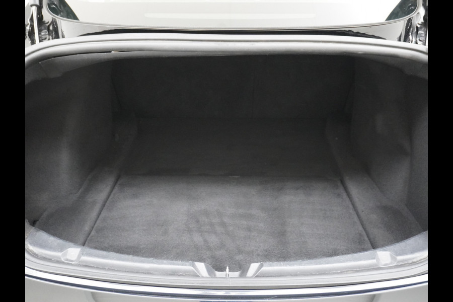 Tesla Model 3 RWD SR+ 60kWh 325PK Trekhaak Lmv 19" AutoPilot FSD-3 Comp. Premium Luidsprekers Leder PanoDak Adaptive-Cruise Camera's Elektr.-S Navi LED Comfortstoelen ACC DAB Voorverwarmen interieur en Keyless via App One-Pedal-Drive Origineel Nederlandse auto tot 11kw laden thuis! Garantie Accu tot 05-12-2027 max 160.000km 1.584kg licht! 1.000kg trekvermogen