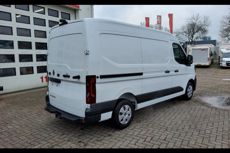 Renault Master NEW TYPE 150.35 EURO 6 L2H2 GESLOTEN WIT - V-08-KNG - BPM VRIJ!