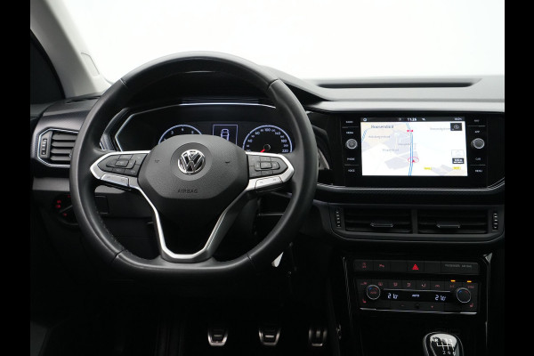Volkswagen T-Cross 1.0 TSI 115pk R Line United Acc Clima Side Assist Stoelverwarming PDC Camera 159