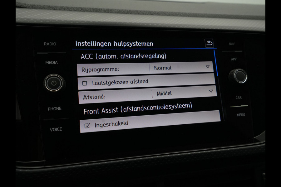 Volkswagen T-Cross 1.0 TSI 115pk R Line United Acc Clima Side Assist Stoelverwarming PDC Camera 159