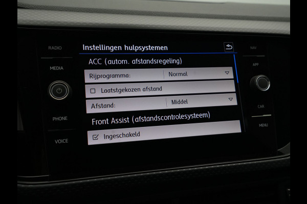 Volkswagen T-Cross 1.0 TSI 115pk R Line United Acc Clima Side Assist Stoelverwarming PDC Camera 159