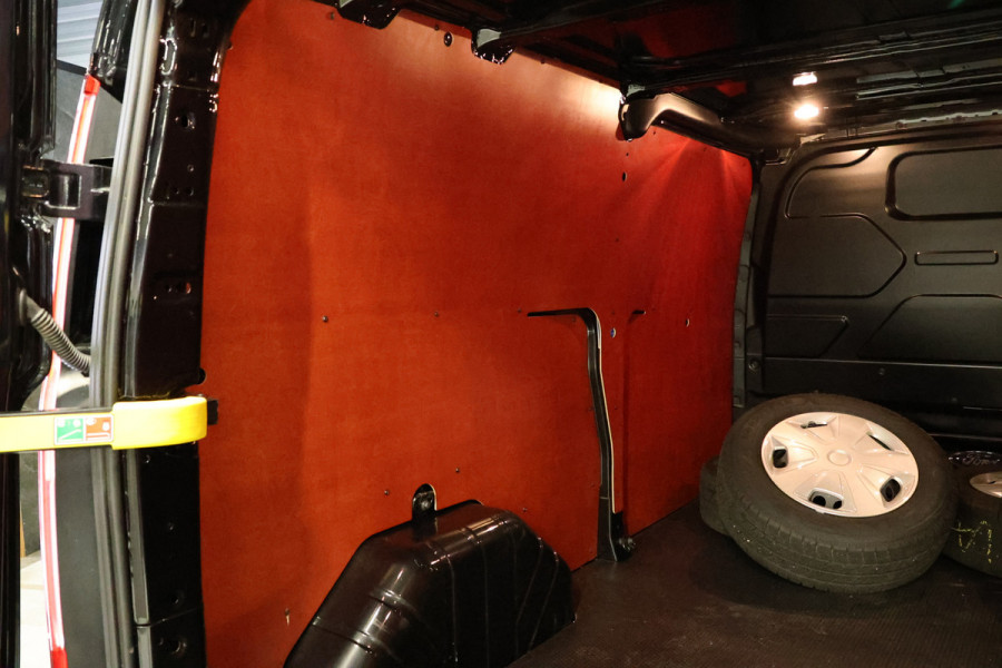 Ford Transit Custom 300 2.0 TDCI L2H1 Raptor Edition | 6.500 KM | BPM VRIJ | CarPlay | Lane Assist | DAB | Cruise control | PDC V+A | 3-Zitter | Betimmering | Nieuwe APK | Fabrieksgarantie