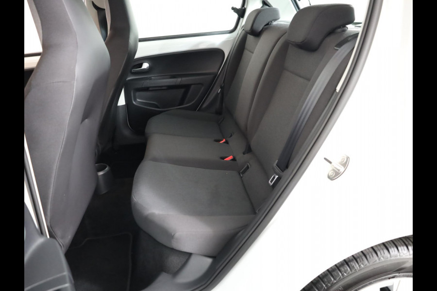 Volkswagen up! 1.0 65 pk | Verlengde garantie | Navigatie via App | Autom. airco | Cruise control | Parkeersensoren achter | Achteruitrijcamera |