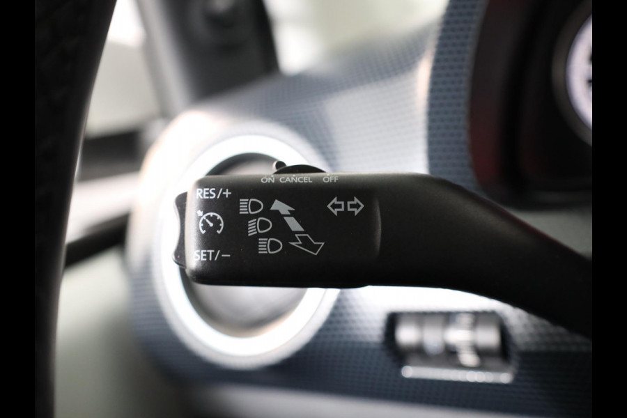 Volkswagen up! 1.0 65 pk | Verlengde garantie | Navigatie via App | Autom. airco | Cruise control | Parkeersensoren achter | Achteruitrijcamera |