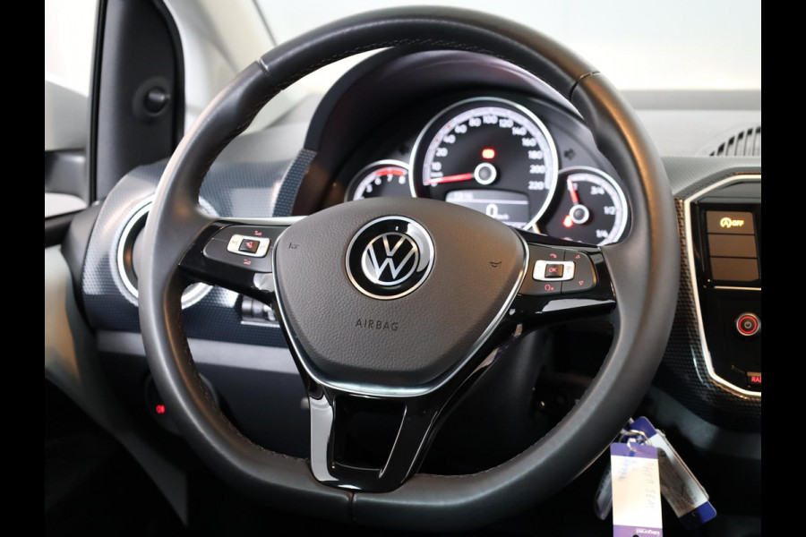 Volkswagen up! 1.0 65 pk | Verlengde garantie | Navigatie via App | Autom. airco | Cruise control | Parkeersensoren achter | Achteruitrijcamera |