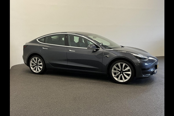 Tesla Model 3 Standard RWD Plus 60 kWh Autopilot Navi Full LED Leder Panoramadak 19" Sport Wheels PDC VA + Camera Slechts 37000 km!