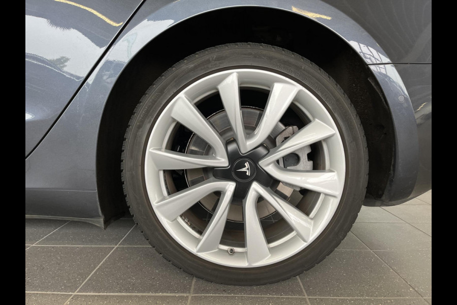 Tesla Model 3 Standard RWD Plus 60 kWh Autopilot Navi Full LED Leder Panoramadak 19" Sport Wheels PDC VA + Camera Slechts 37000 km!