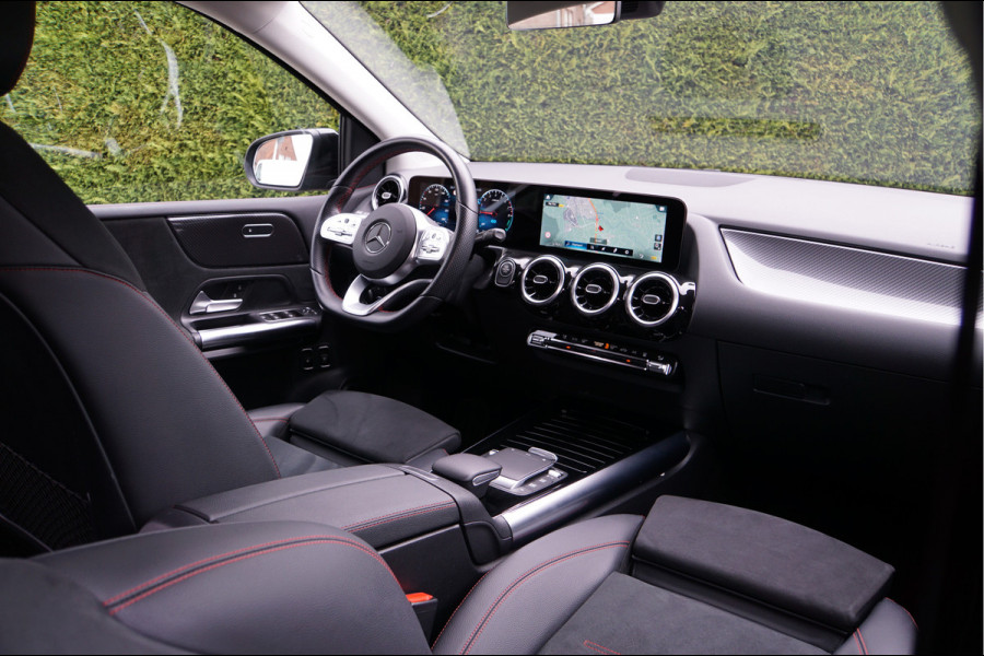 Mercedes-Benz B-Klasse B 250 e AMG line | Keyless Night Trekhaak