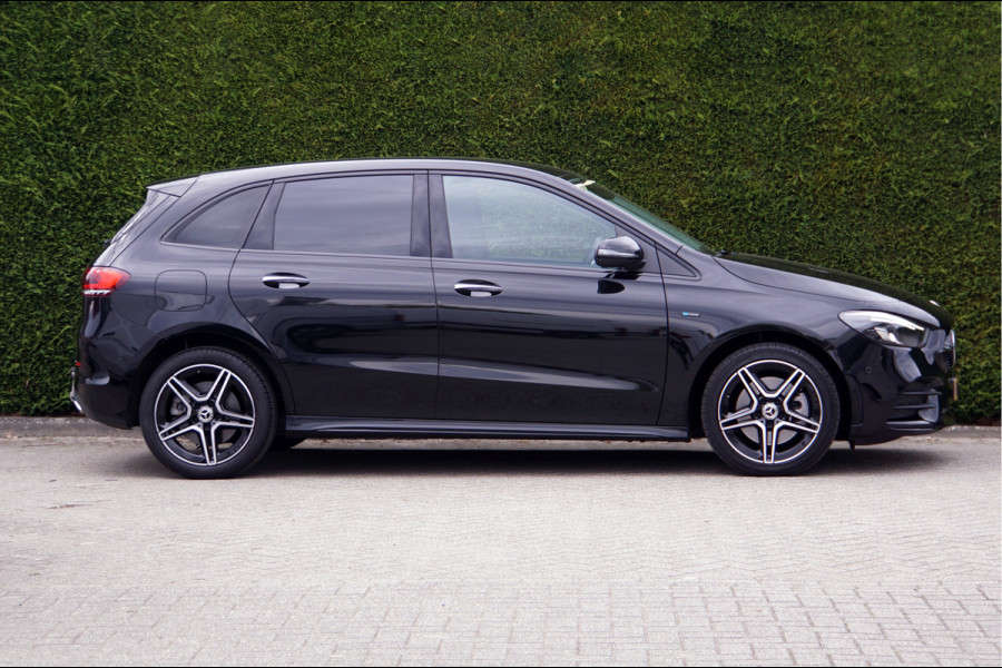 Mercedes-Benz B-Klasse B 250 e AMG line | Keyless Night Trekhaak