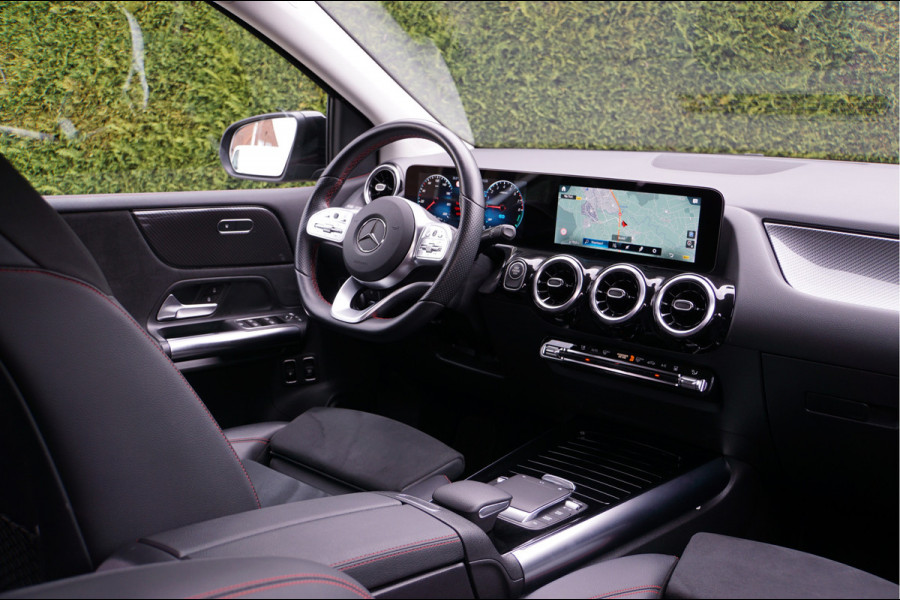 Mercedes-Benz B-Klasse B 250 e AMG line | Keyless Night Trekhaak