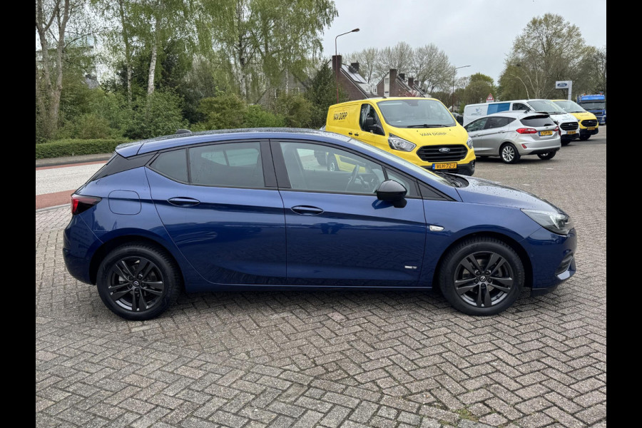 Opel Astra 1.2 Design & Tech 110pk Achteruitrijcamera | Dodehoeksensoren | Lichtmetaal | Navigatie