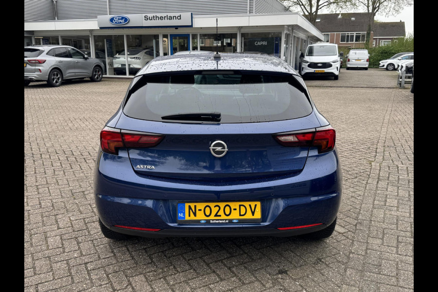Opel Astra 1.2 Design & Tech 110pk Achteruitrijcamera | Dodehoeksensoren | Lichtmetaal | Navigatie