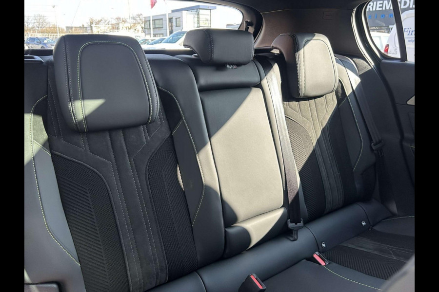 Peugeot E-308 GT EV 54 kWh | Panoramadak | AGR stoel | Prijs is rijklaar