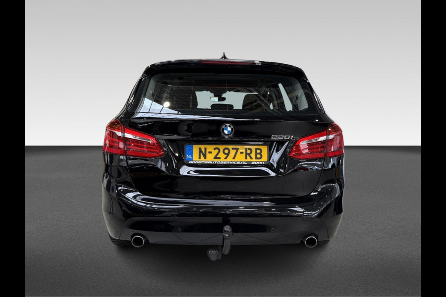 BMW 2 Serie Active Tourer 220i Executive  192PK | trekhaak | 1500kg trekvermogen