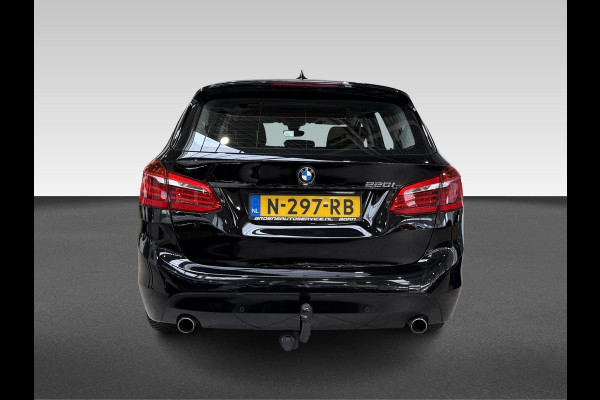 BMW 2 Serie Active Tourer 220i Executive  192PK | trekhaak | 1500kg trekvermogen
