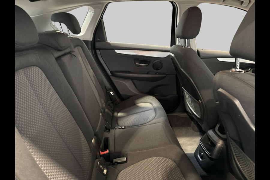 BMW 2 Serie Active Tourer 220i Executive  192PK | trekhaak | 1500kg trekvermogen