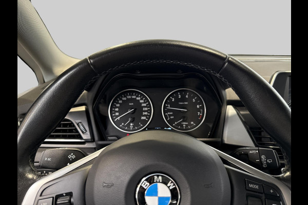 BMW 2 Serie Active Tourer 220i Executive  192PK | trekhaak | 1500kg trekvermogen