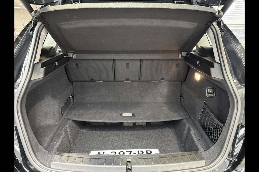 BMW 2 Serie Active Tourer 220i Executive  192PK | trekhaak | 1500kg trekvermogen