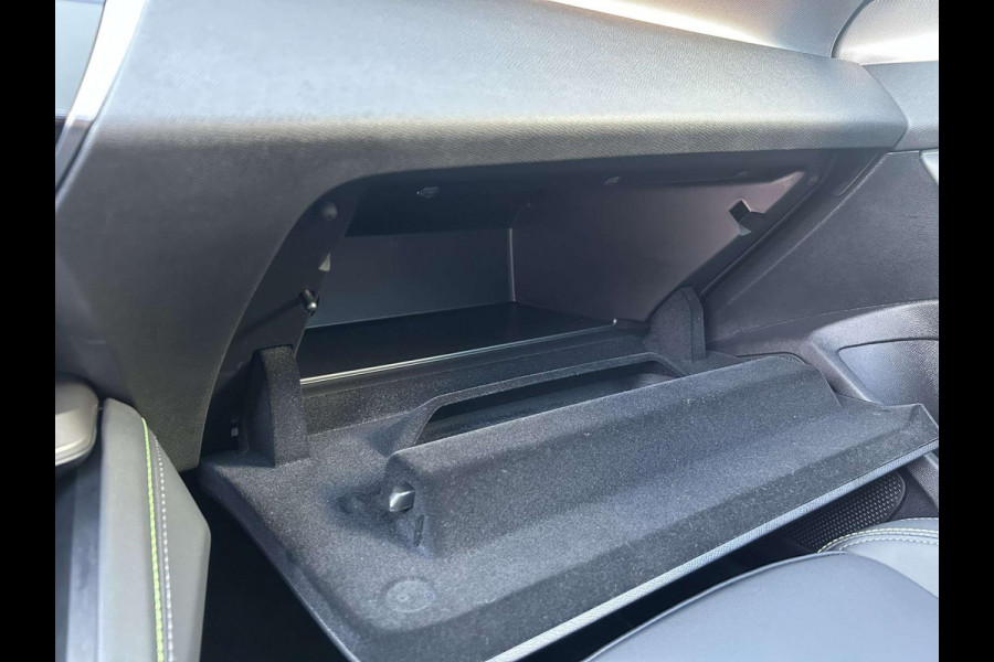 Peugeot E-308 GT EV 54 kWh | Panoramadak | AGR stoel | Prijs is rijklaar