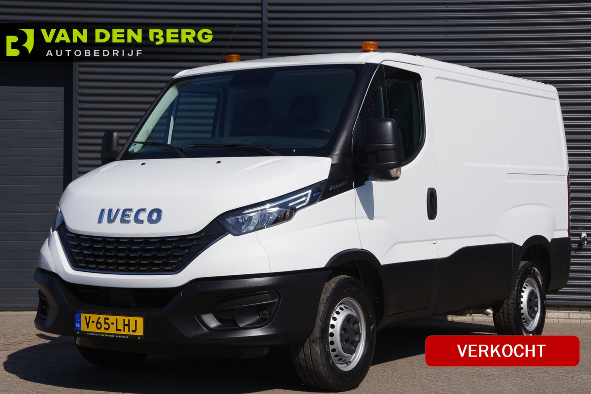 Iveco Daily 35S16 2.3 L1H1 160PK AUT. LED, 3.5T TREKHAAK, GEVEERDE STOEL, CAMERA, CLIMA, CRUISE Iveco Daily 35S16 2.3 L1H1 160PK AUT. LED, 3.5T TREKHAAK, GEVEERDE STOEL, CAMERA, CLIMA, CRUISE