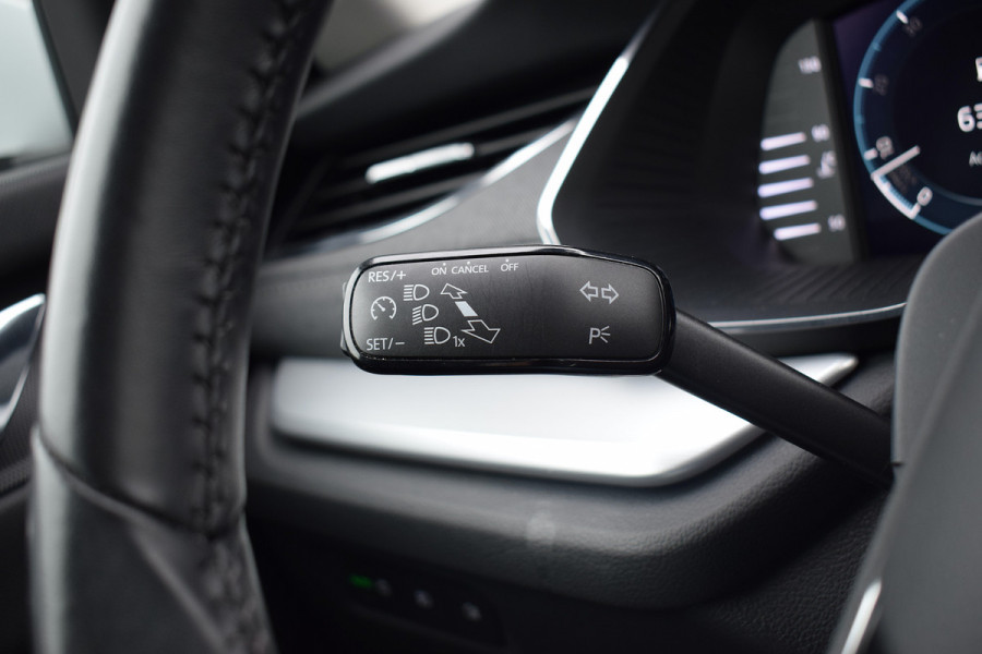 Škoda Octavia Combi 1.5 TSI First Edition | 150 PK | CarPlay | Virtual | Stoelverw.