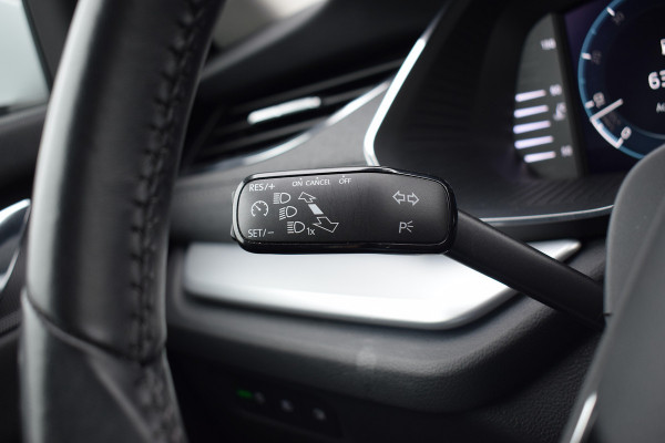 Škoda Octavia Combi 1.5 TSI First Edition | 150 PK | CarPlay | Virtual | Stoelverw.