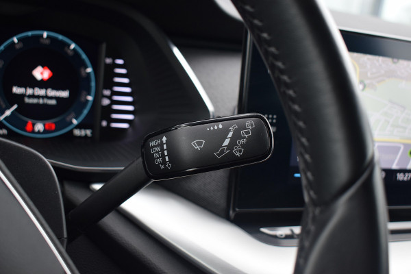 Škoda Octavia Combi 1.5 TSI First Edition | 150 PK | CarPlay | Virtual | Stoelverw.