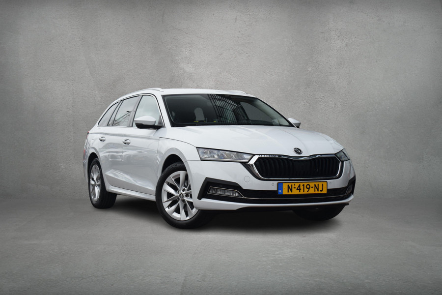 Škoda Octavia Combi 1.5 TSI First Edition | 150 PK | CarPlay | Virtual | Stoelverw.